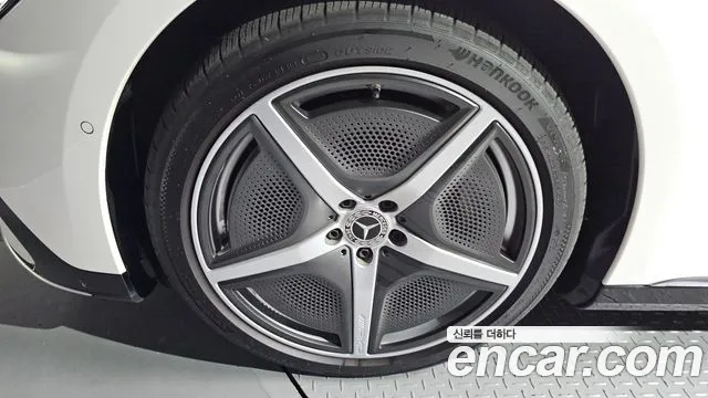 Mercedes-Benz EQE 2023