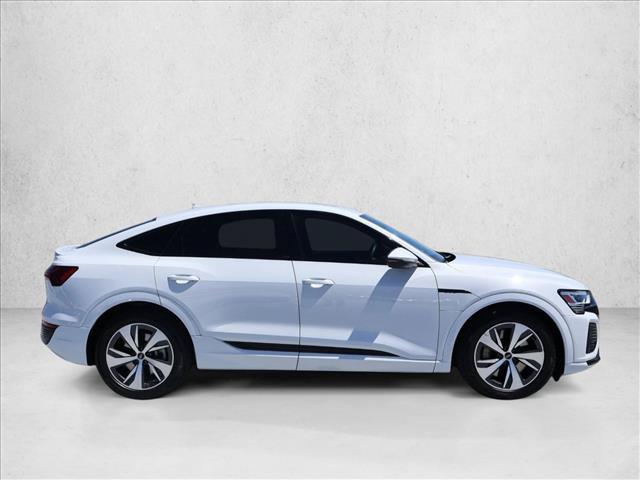Audi Q8 e-tron 2024