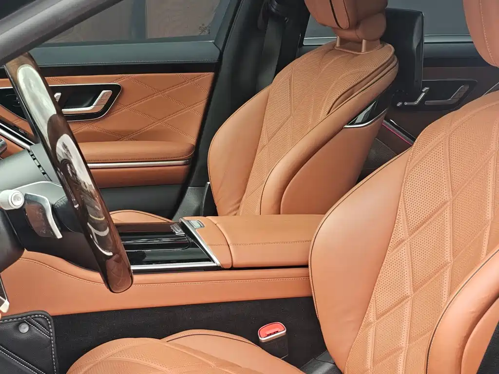 Mercedes-Benz Maybach S-Класс 2021