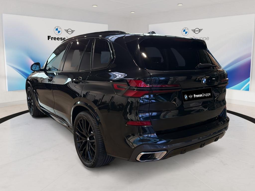 BMW X5 2023