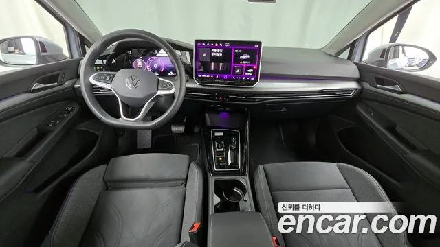 Volkswagen Golf 2025