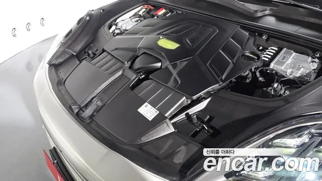 Porsche Cayenne 2022