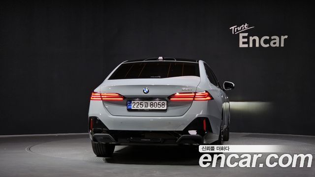 BMW 5 серии 2024