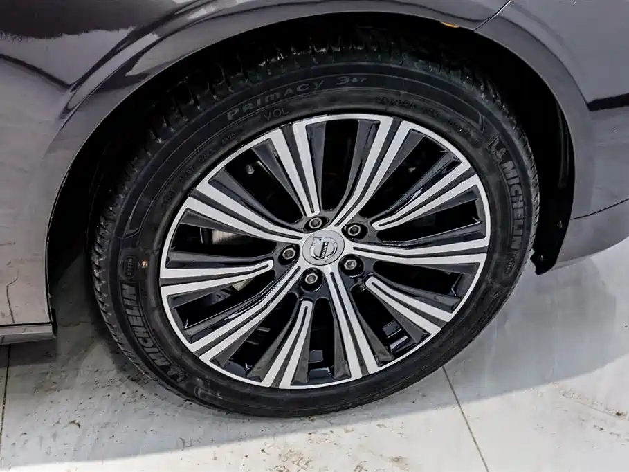 Volvo S90 2021