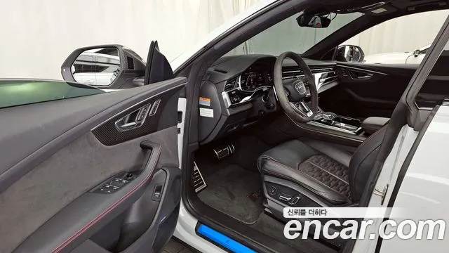 Audi RSQ8 2021