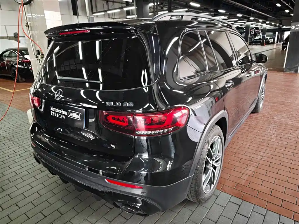 Mercedes-Benz GLB AMG 2023
