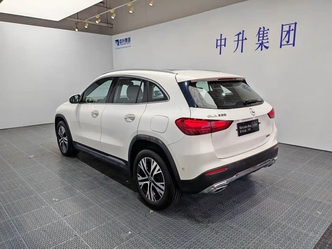 Mercedes-Benz GLA 2025