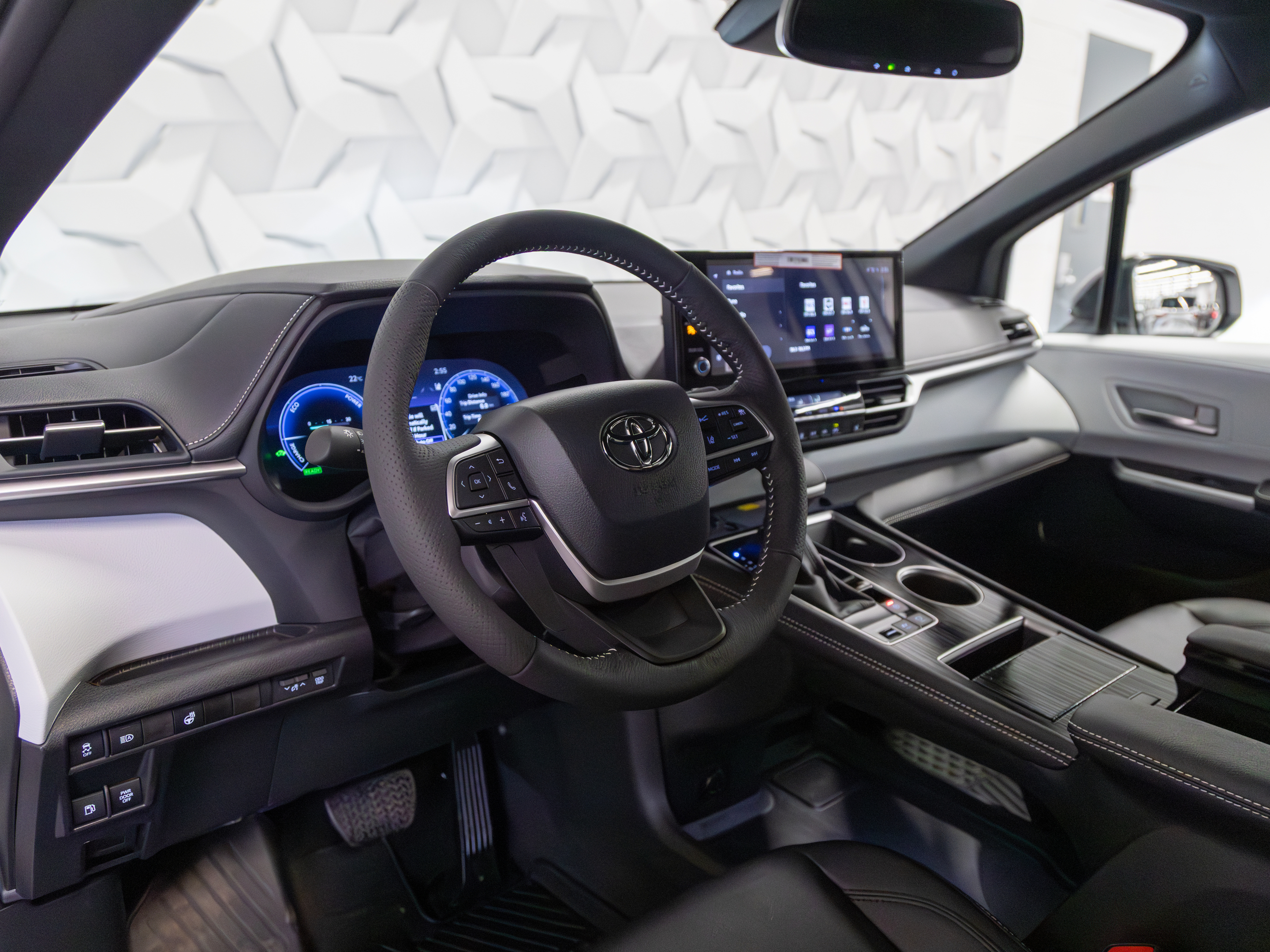 Toyota Sienna 2025