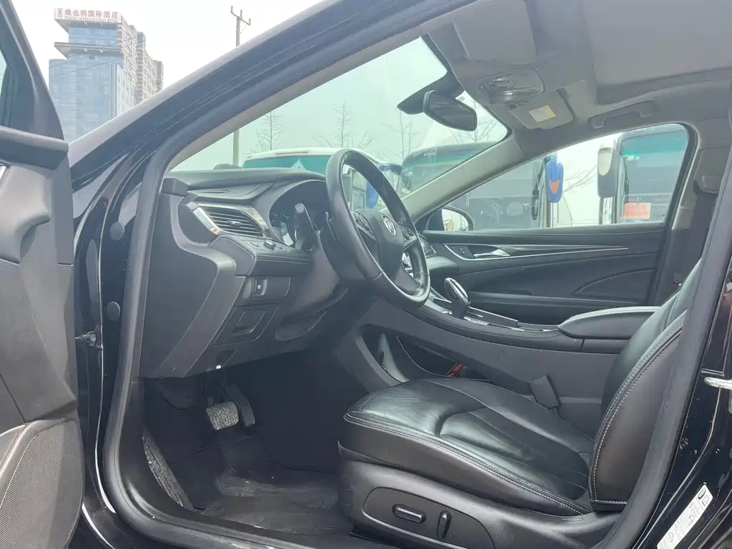 Buick LaCrosse 2021