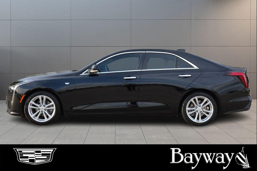 Cadillac CT4 2024