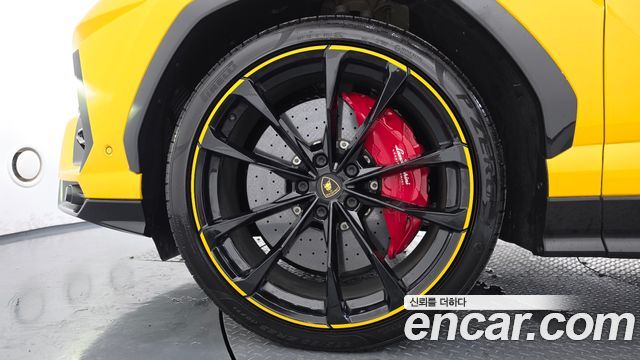Lamborghini Urus 2022