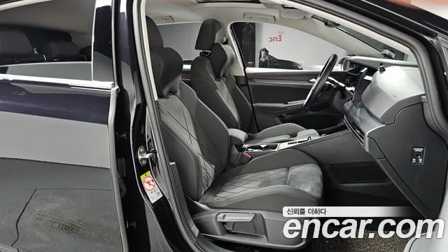 Volkswagen Golf 2022