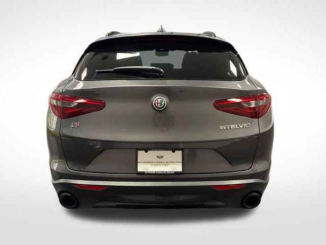 Alfa Romeo Stelvio 2022