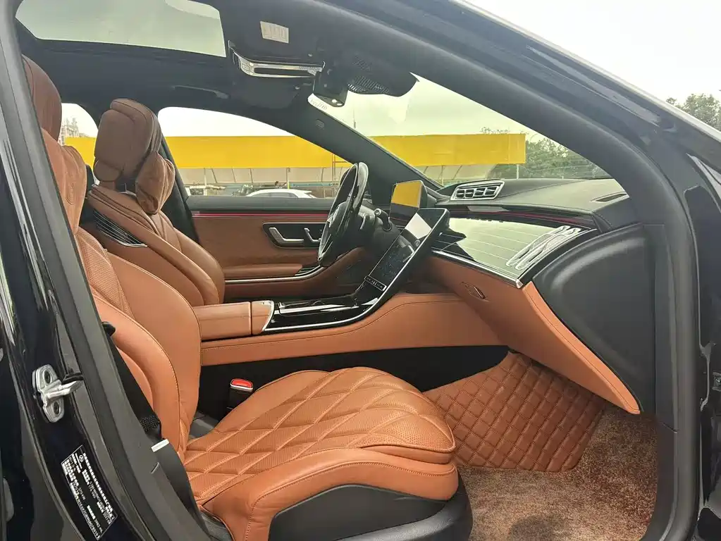 Mercedes-Benz Maybach S-Класс 2022