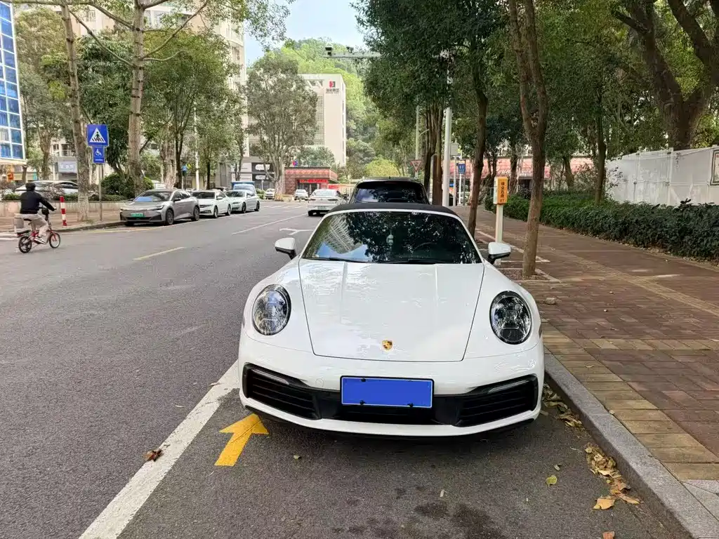 Porsche 911 2022