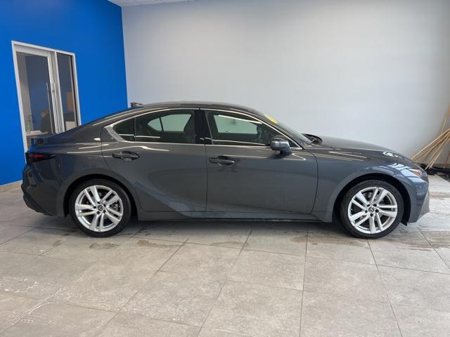 Lexus IS 300 2021