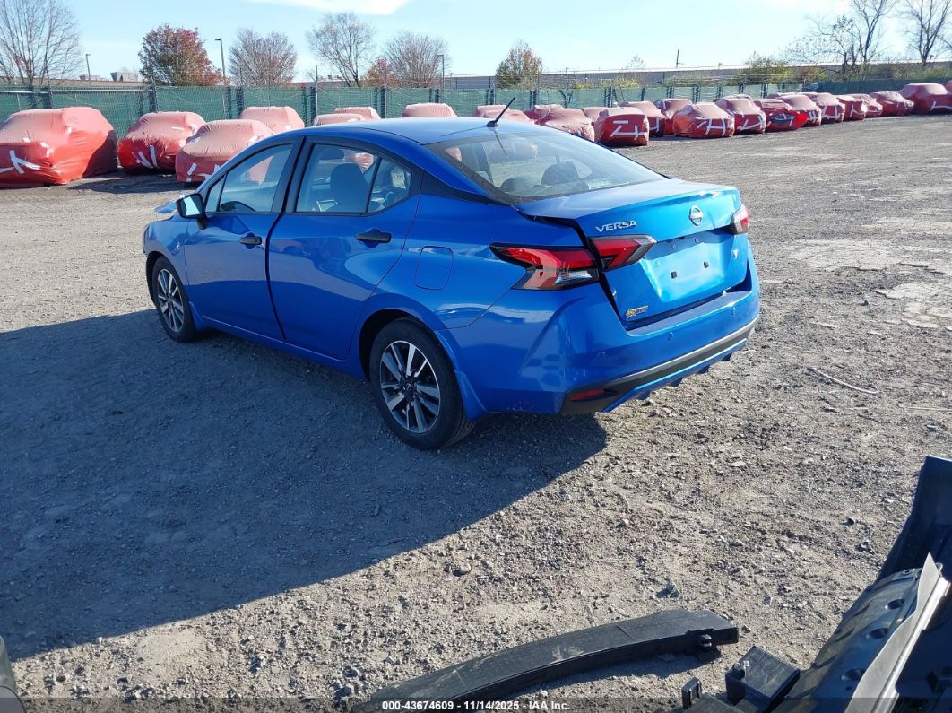 Nissan Versa 2024