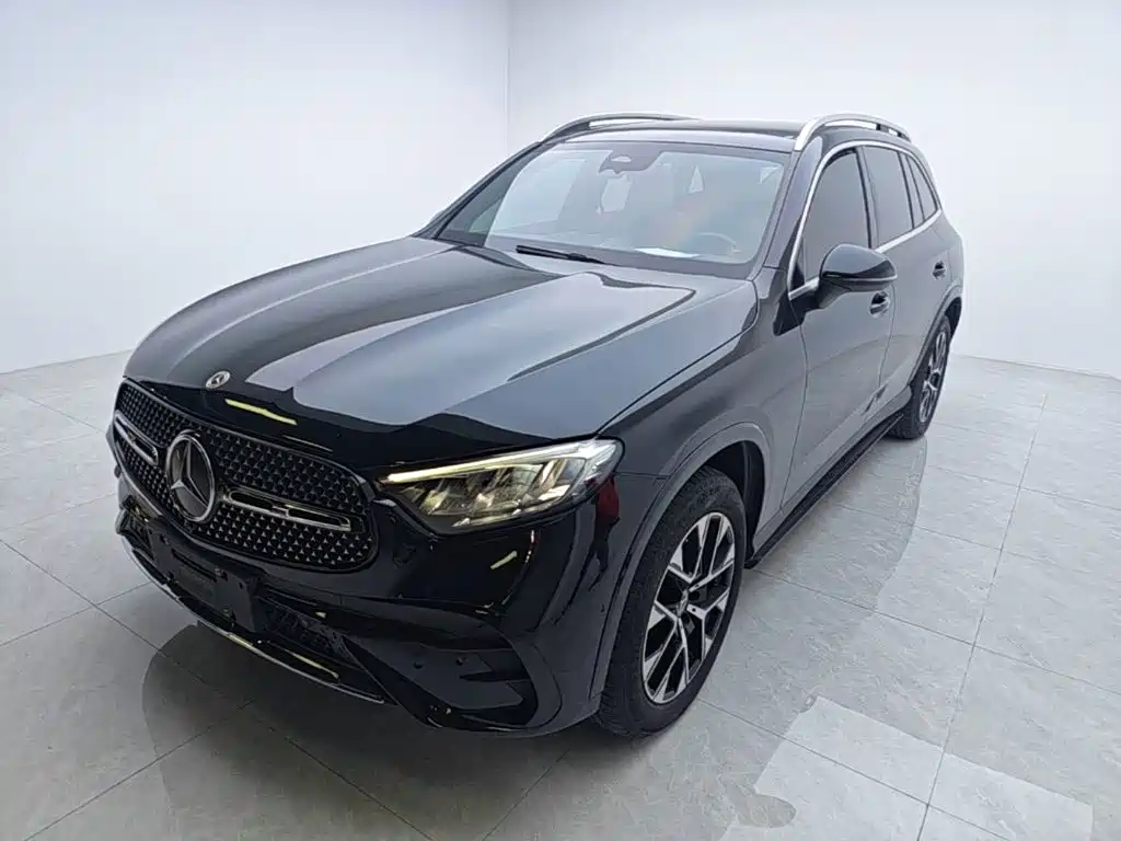 Mercedes-Benz GLC 2023