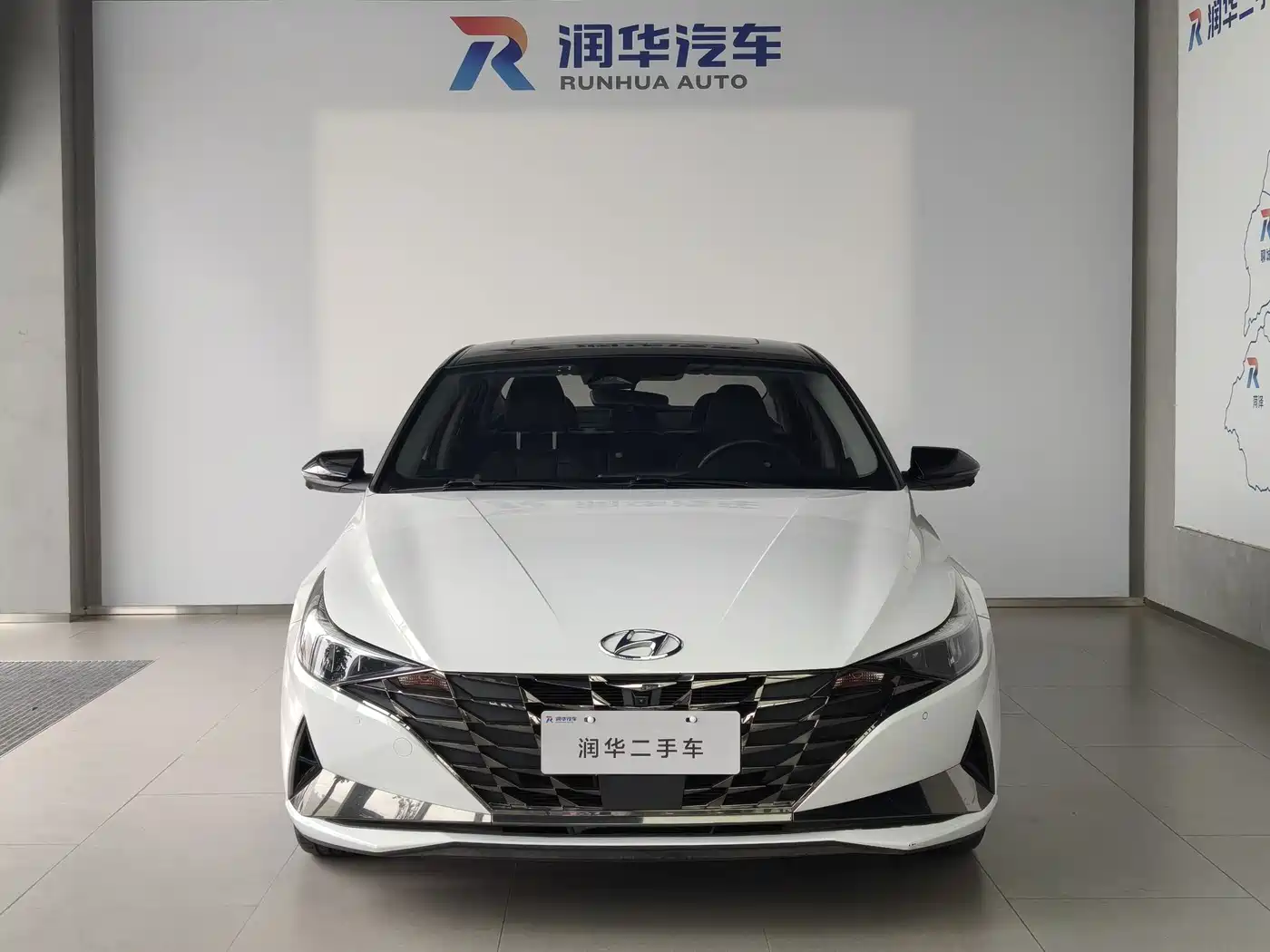 Hyundai Elantra 2021