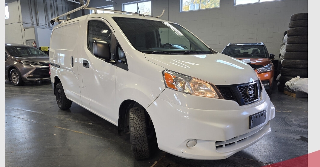 Nissan NV200 2021