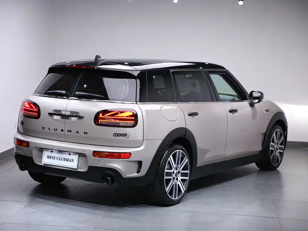 Mini Clubman 2023