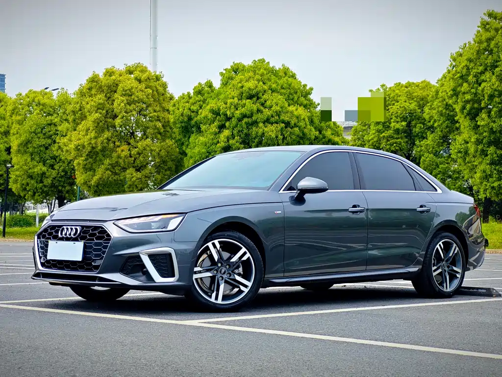 Audi A4 2023