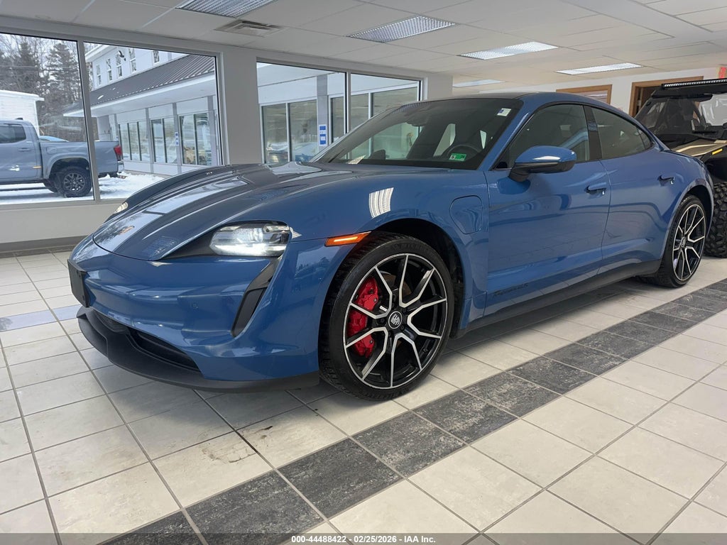Porsche Taycan 2022