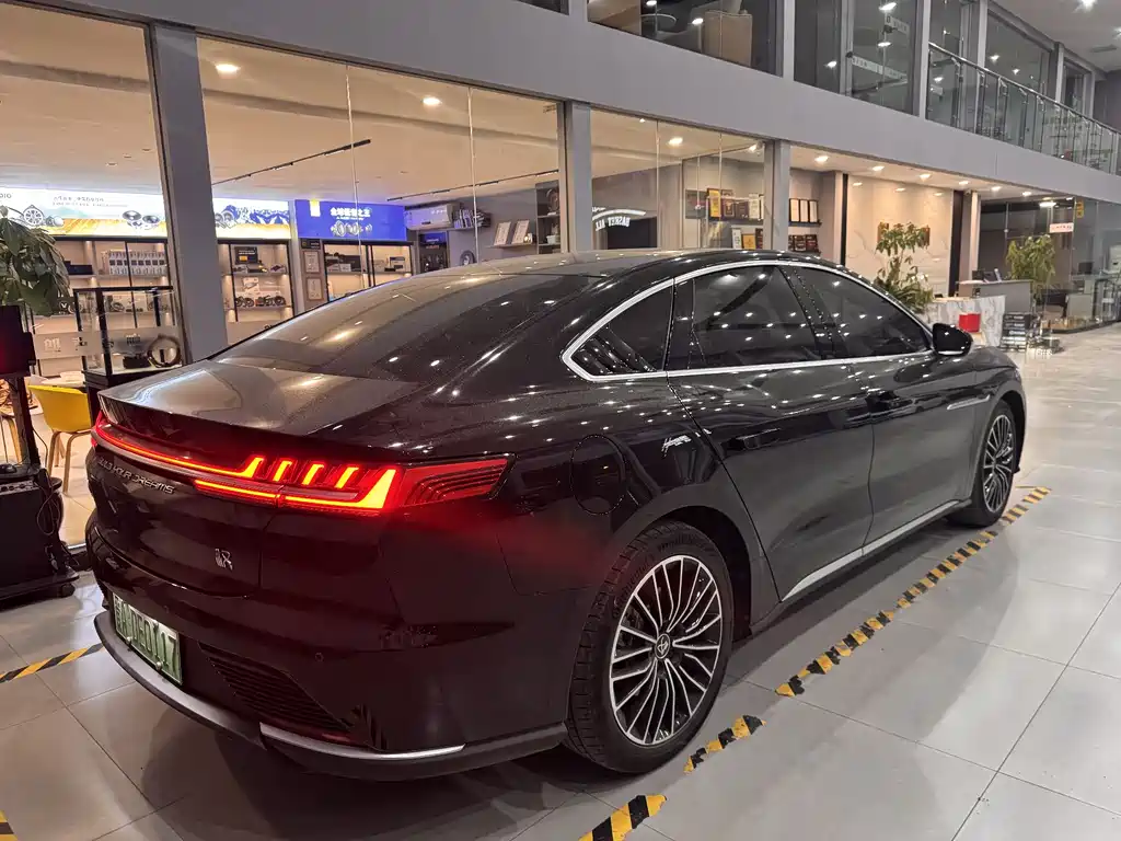 BYD Han 2022