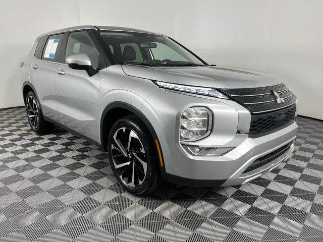 Mitsubishi Outlander 2024