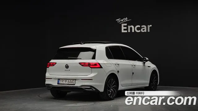 Volkswagen Golf 2022