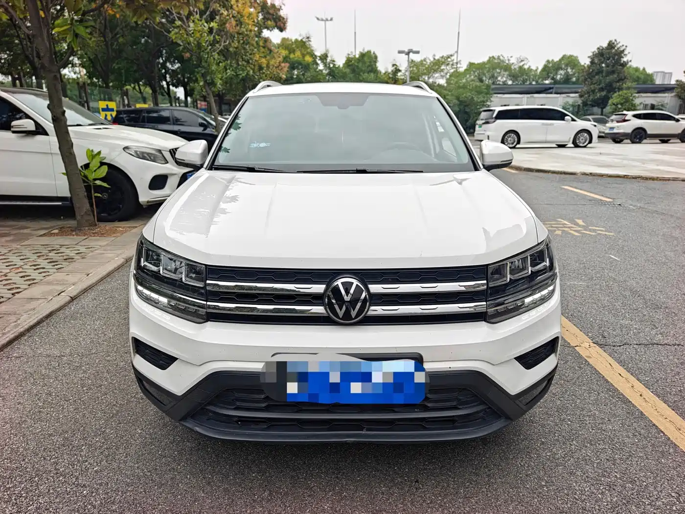 Volkswagen Tharu 2023