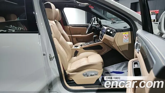 Porsche Macan 2022