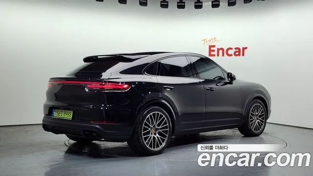 Porsche Cayenne 2022