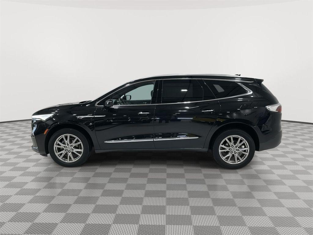 Buick Enclave 2023