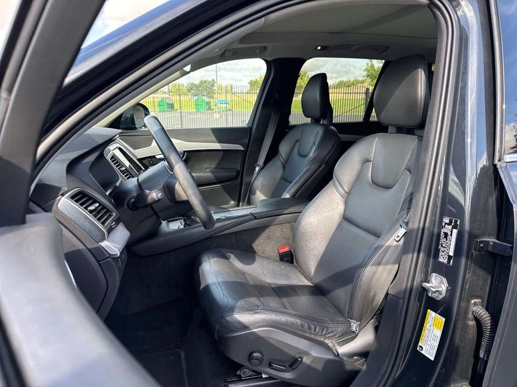 Volvo XC90 2021