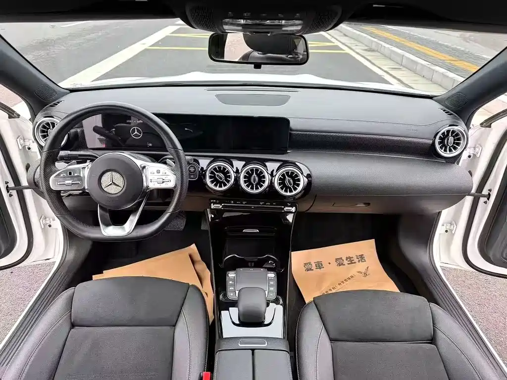 Mercedes-Benz A-Класс 2023