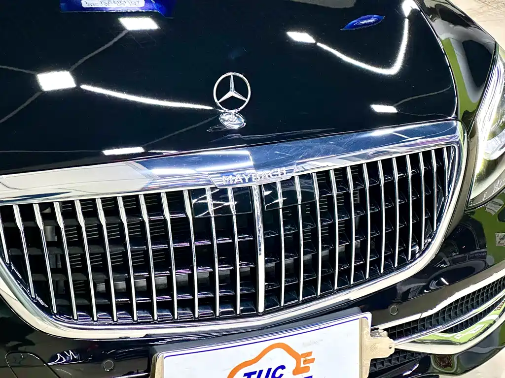Mercedes-Benz Maybach S-Класс 2020