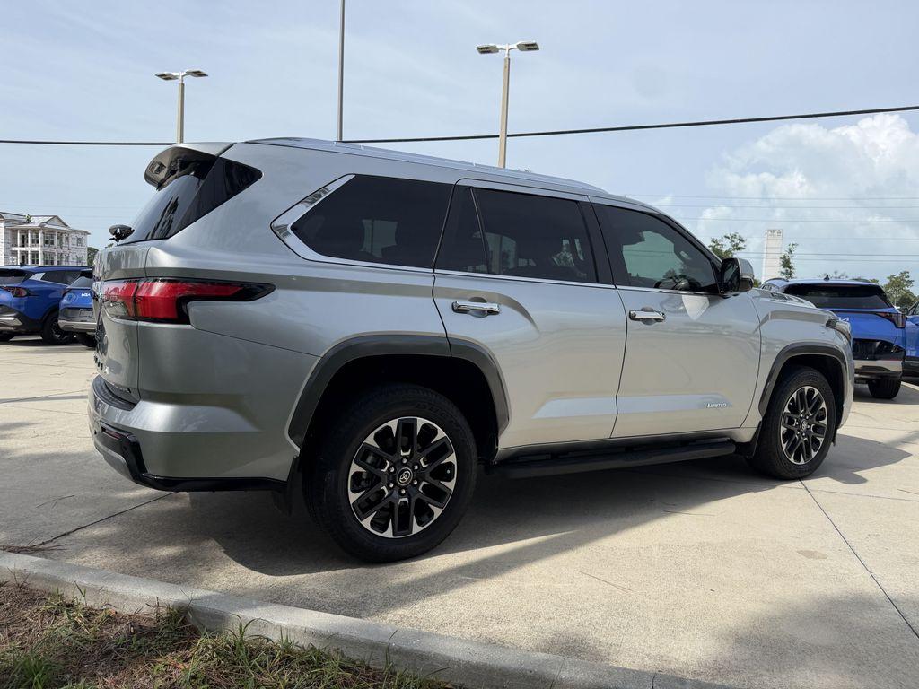 Toyota Sequoia 2025