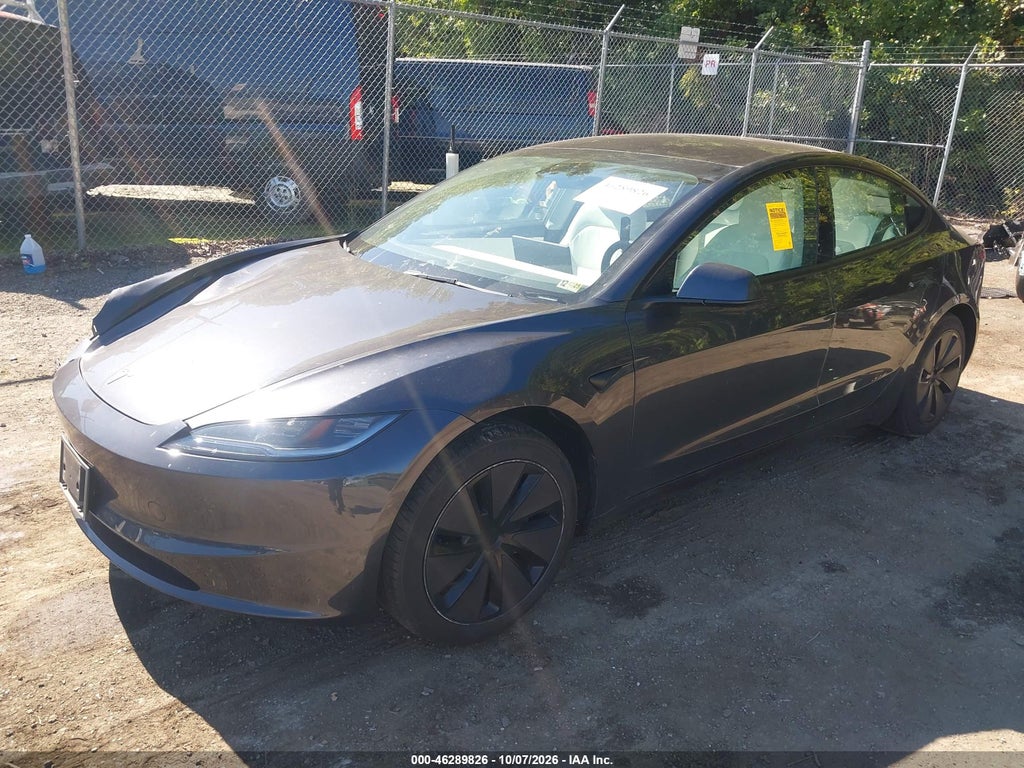 Tesla Model 3 2025