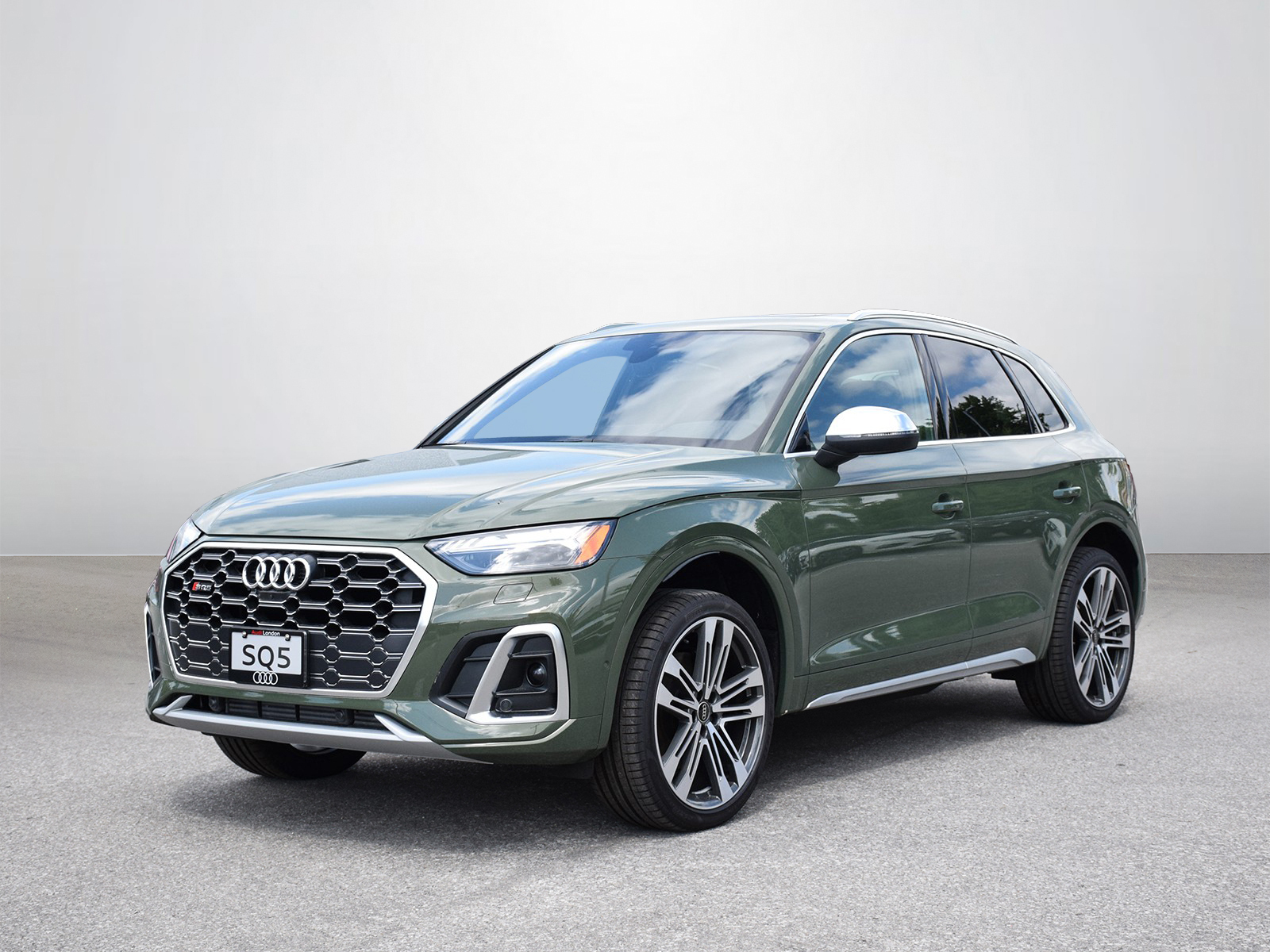 Audi SQ5 2025