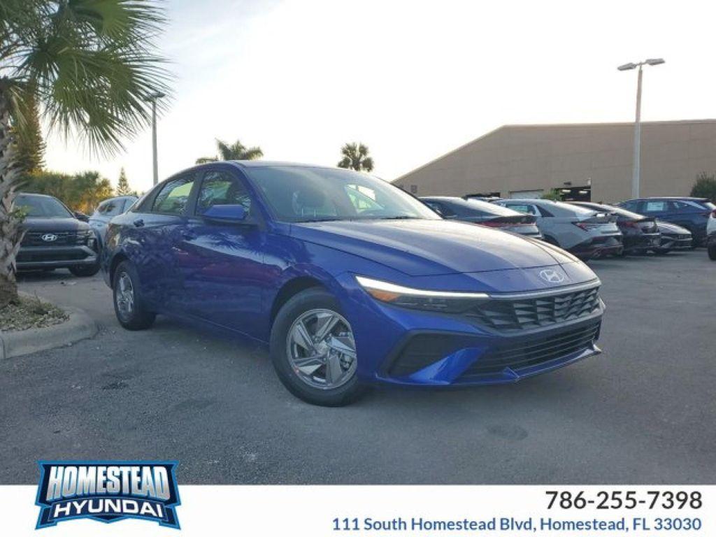 Hyundai Elantra 2025