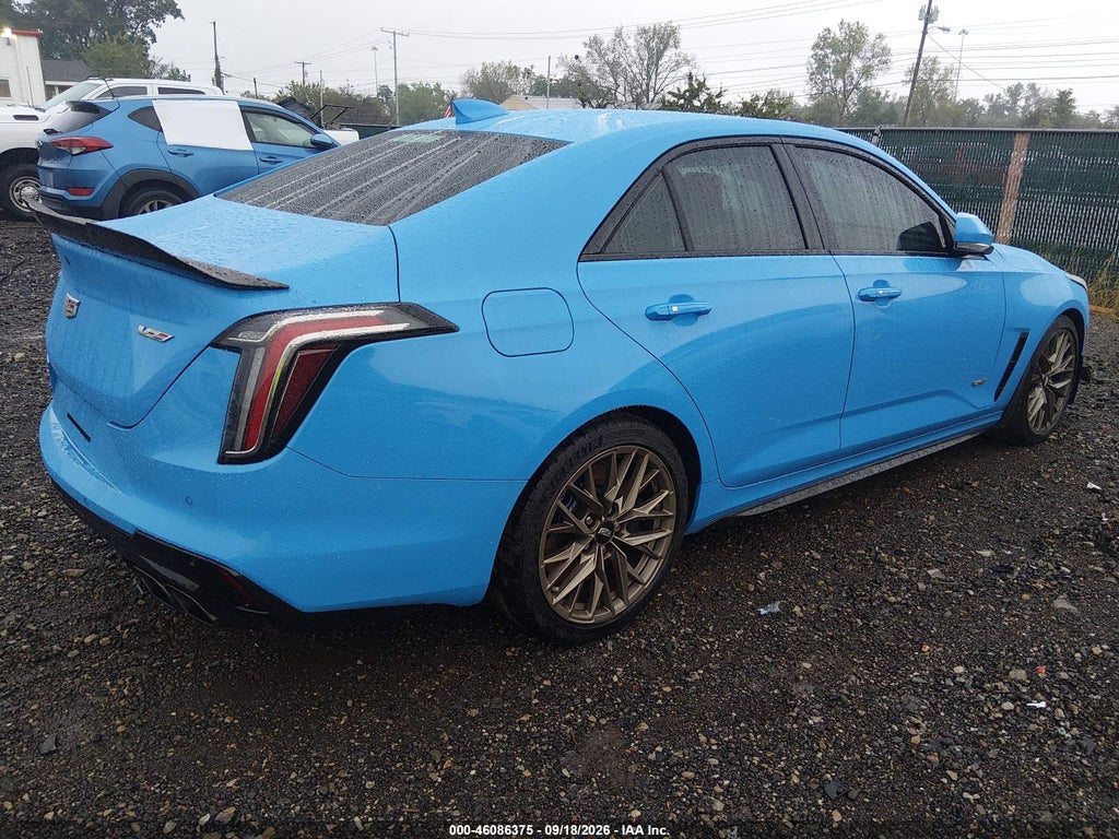 Cadillac CT4-V 2022