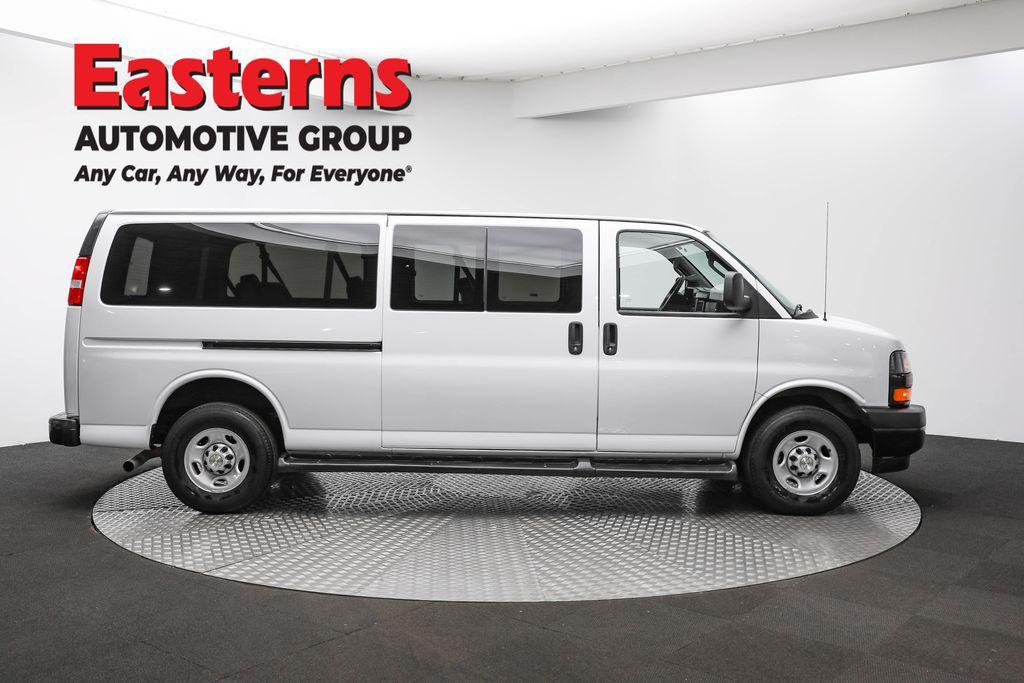 Chevrolet Express 2023