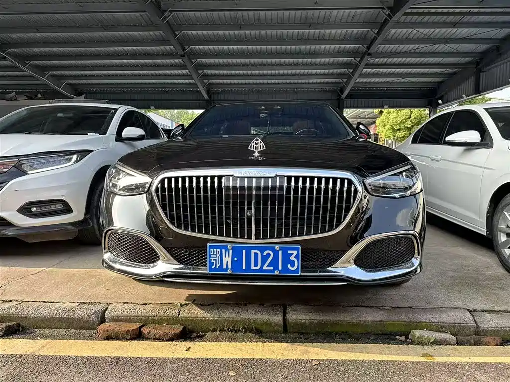 Mercedes-Benz Maybach S-Класс 2023