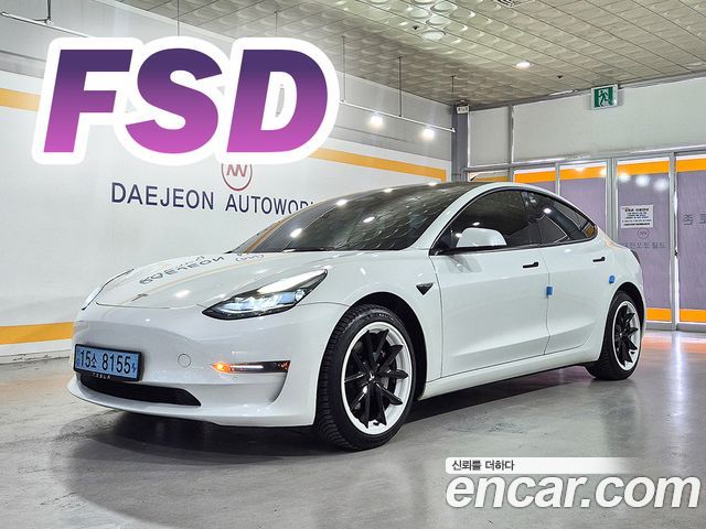 Tesla Model 3 2022