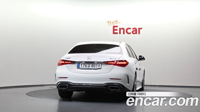 Mercedes-Benz C-Класс 2023