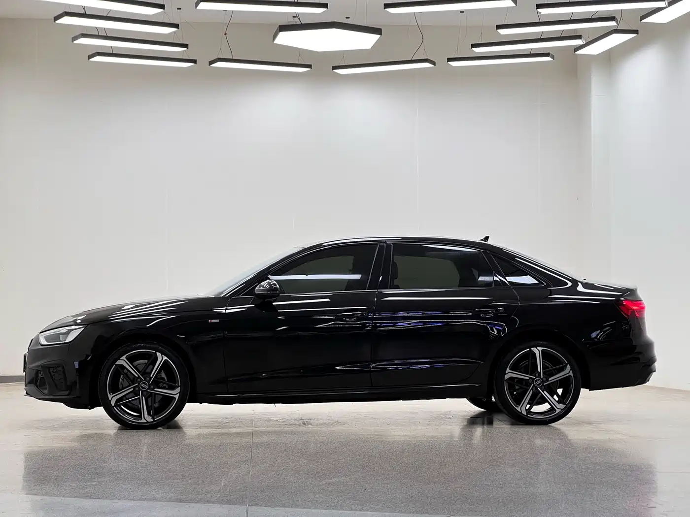 Audi A4 2024