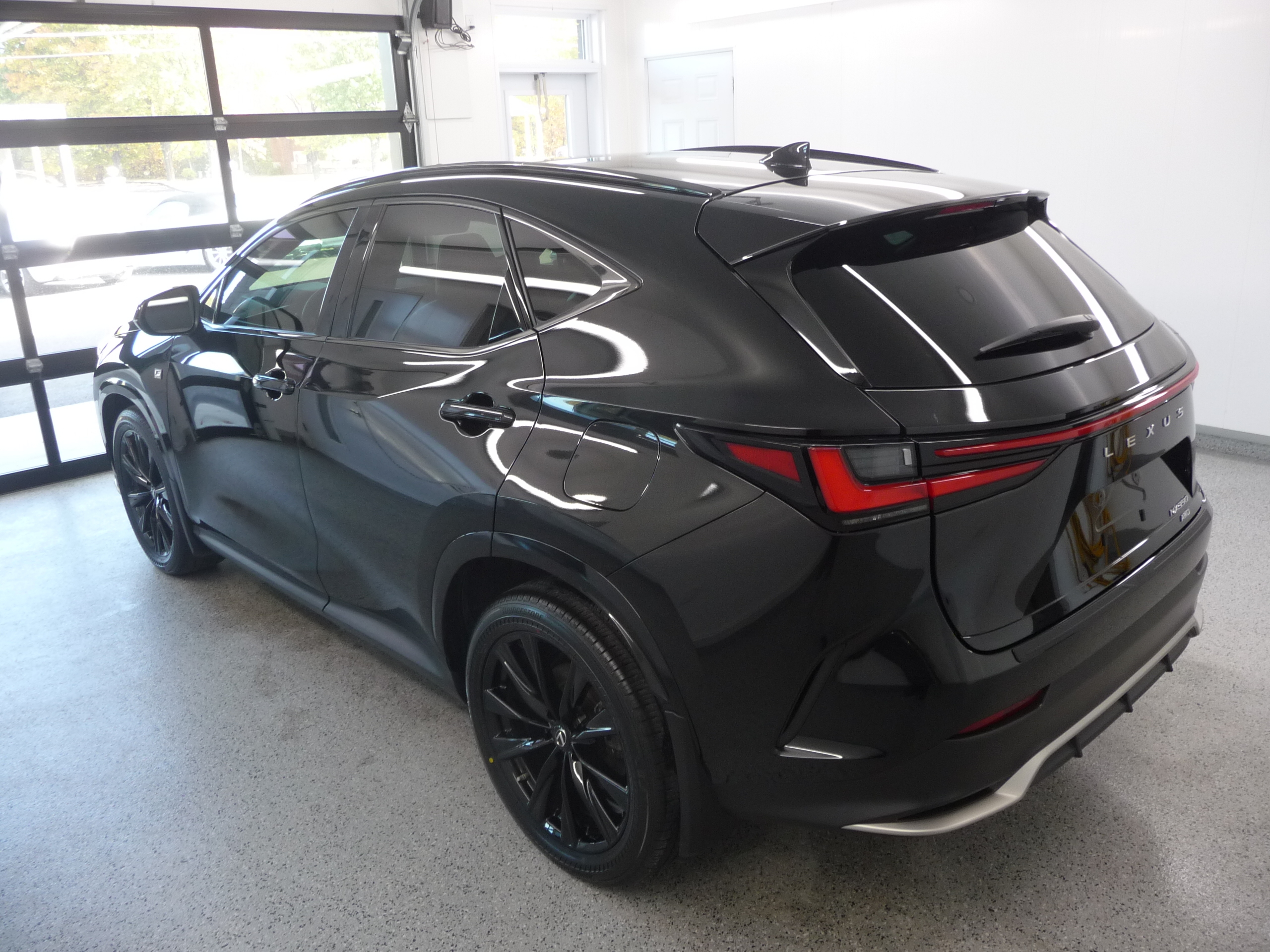 Lexus NX 2023