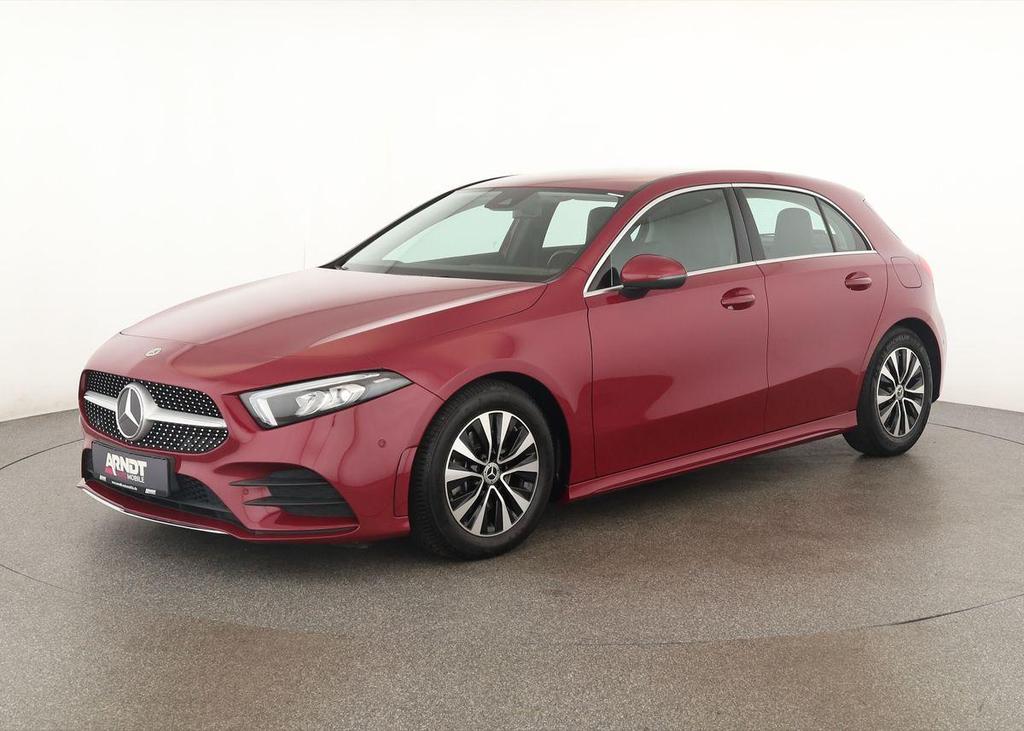 Mercedes-Benz A 200 2021