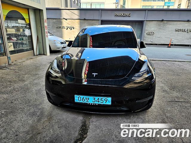 Tesla Model Y 2022